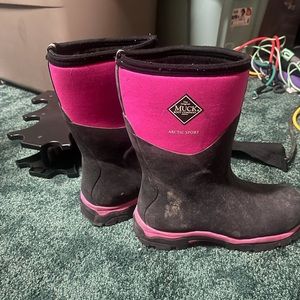 Women’s muck boots